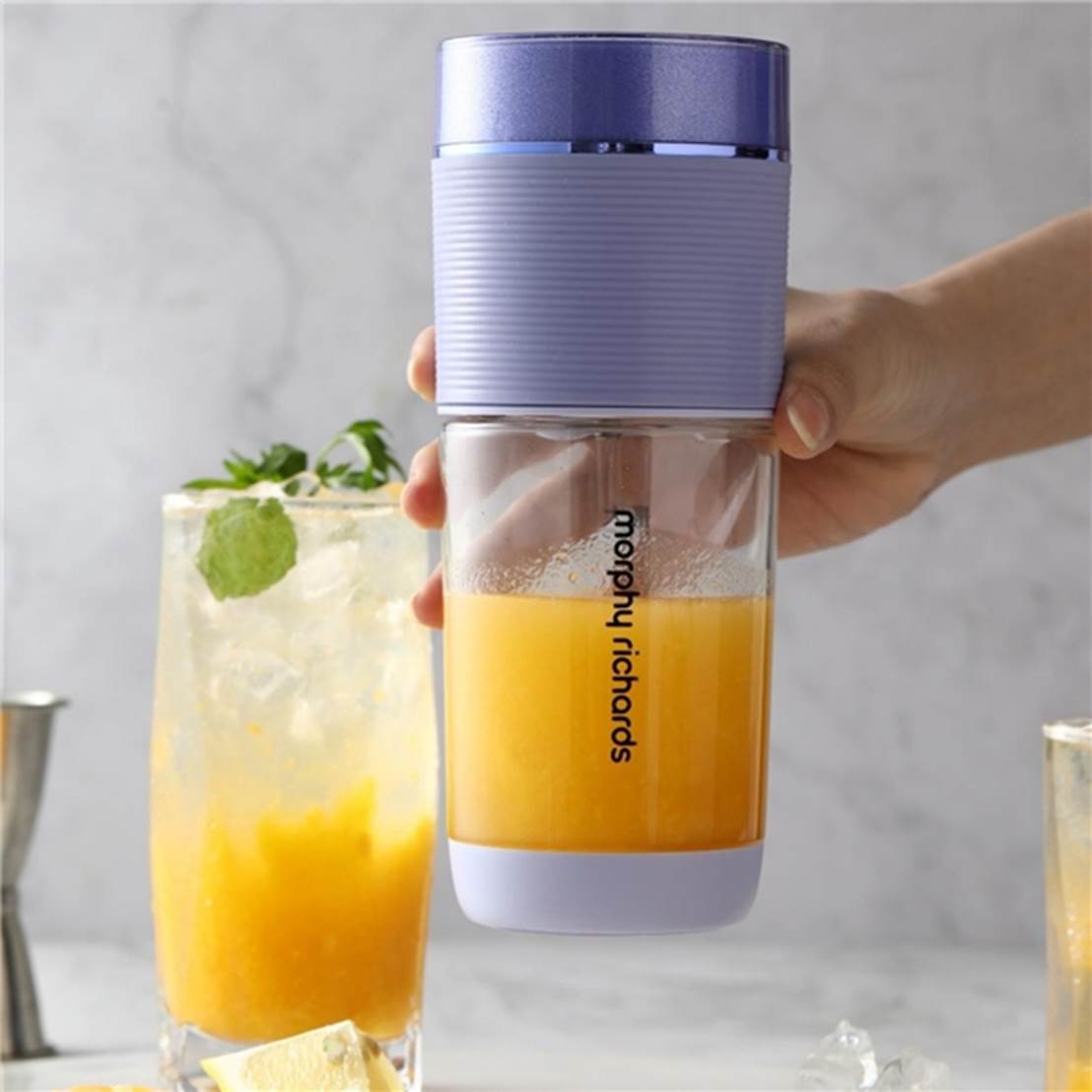 小巧便携榨汁机，让你随时随地享受新鲜感果汁带来的健康-优概念